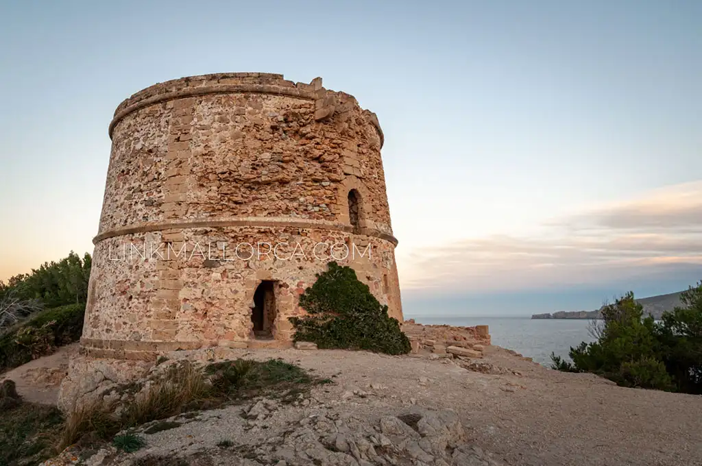 Cala Mesquida Hike Mallorca