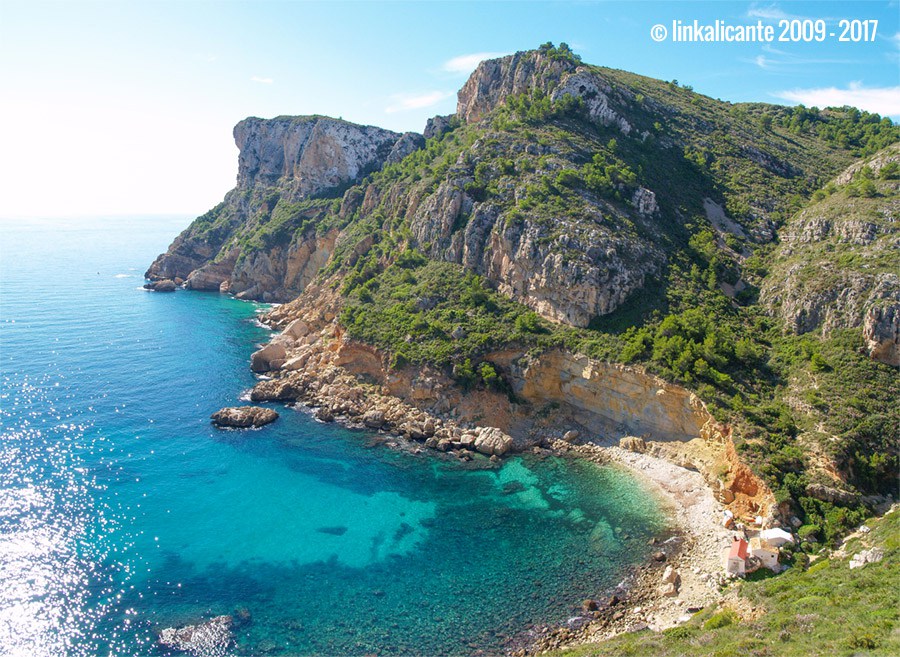 Benitatxell Cliffs hiking trail, Costa Blanca