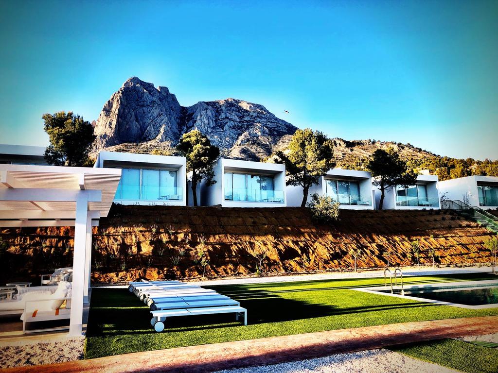 nature-suites-puig-campana-accommodation